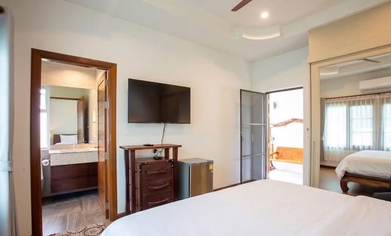 Hillside Hamlet 8, Prachuap Khiri Khan, Soi Hua Na 21, Thap Tai, Hua Hin, Prachuap Khiri Khan, 3 Bedrooms, 243 sqm, Villa For Sale, by Jon Martin, 500353373 - DDproperty.com