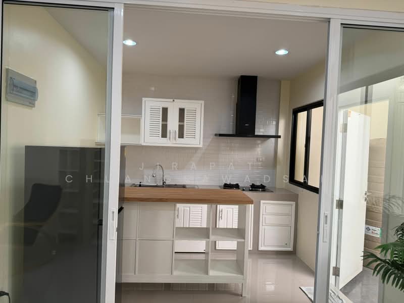 3-BR House, Chon Buri (Pattaya), Nong Pru, Bang Lamung (Pattaya), Chon Buri (Pattaya), 3 Bedrooms, 120 sqm, Single Detached House For Rent, by Jirapat Chuangsawadsak, 500353377 - DDproperty.com