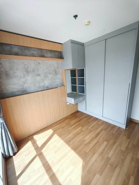 Lumpini Place Ratchada-Sathu, Bangkok, 501 3 Sathu Pradit 27 Alley, Chong Nonsi, Yan Nawa, Bangkok, 2 Bedrooms, 39 sqm, Condo For Rent, by Praewpakar Soontawong, 500353393 - DDproperty.com