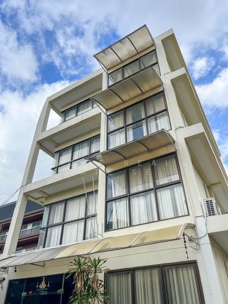 อาคารสำนักงาน รามคำแหง ซอย 64, Bangkok, Saphan Sung, Bangkok, , 400 sqm, Office Space For Sale, by HOME Real Estate Service, 500353394 - DDproperty.com