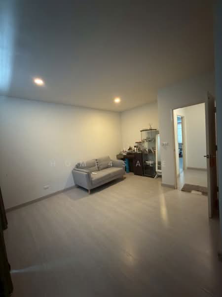 Eco Space Bangna-Wongwaen : อีโค สเปซ บางนา - วงแหวน, สมุทรปราการ, 222 ถนนกาญจนาภิเษก, บางแก้ว, บางพลี, สมุทรปราการ, 175 ตร.ม., ทาวน์เฮ้าส์ ให้เช่า, โดย rosesirin_expert, 500353408 - DDproperty.com