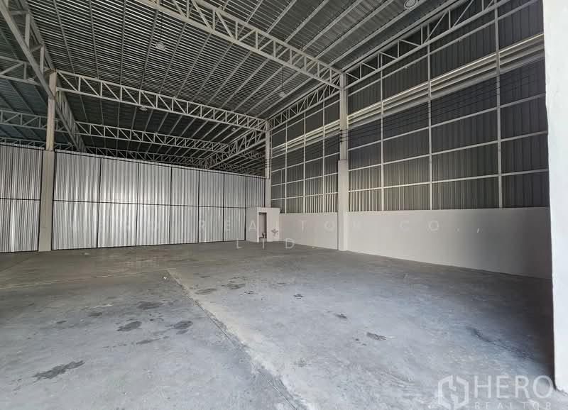 For Rent Warehouse 422 sq.m. in Rama 4 Khlong Toei Bangkok HRE00911, Bangkok, Khlong Toei, Khlong Toei, Bangkok, , 422 sqm, Warehouse/Factory For Rent, by Hero Realtor Co., Ltd., 500353431 - DDproperty.com