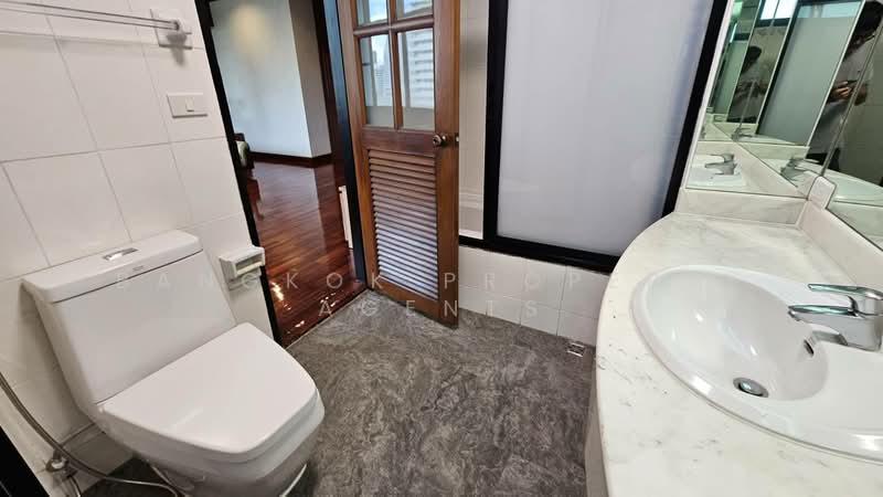 Nida Mansion, Bangkok, 37 Soi Sukhumvit 39, Khlong Tan Nua, Watthana, Bangkok, 2 Bedrooms, 270 sqm, Condo For Rent, by BANGKOK PROPERTY AGENTS, 500353440 - DDproperty.com