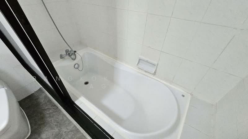 Nida Mansion, Bangkok, 37 Soi Sukhumvit 39, Khlong Tan Nua, Watthana, Bangkok, 2 Bedrooms, 270 sqm, Condo For Rent, by BANGKOK PROPERTY AGENTS, 500353440 - DDproperty.com