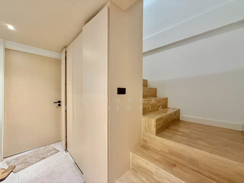 Townhouse, Bangkok, Phra Kanong Nua, Watthana, Bangkok, 2 Bedrooms, 170 sqm, Townhouse For Rent, by Bangkok Residential, 500353502 - DDproperty.com