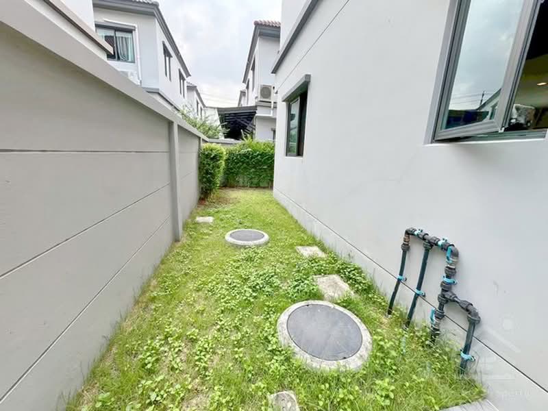 V Compound Ratchaphruek-Pinklao, Nonthaburi, Soi Suan Phak 32, Mahasawat, Bang Kruai, Nonthaburi, 3 Bedrooms, 250 sqm, Semi-Detached House (Twin House) For Sale, by ปูน, 500353510 - DDproperty.com