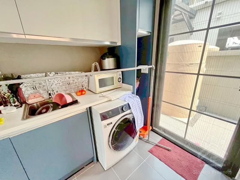 V Compound Ratchaphruek-Pinklao, Nonthaburi, Soi Suan Phak 32, Mahasawat, Bang Kruai, Nonthaburi, 3 Bedrooms, 250 sqm, Semi-Detached House (Twin House) For Sale, by ปูน, 500353510 - DDproperty.com