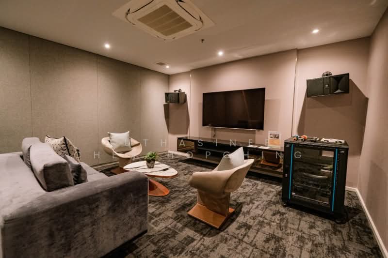 Elio Sathorn-Wutthakat, Bangkok, Kanlapaphruek Road, Bangko, Chom Thong, Bangkok, 1 Bedroom, 28 sqm, Condo For Sale, by Suthasinee Chenchopching, 500353589 - DDproperty.com