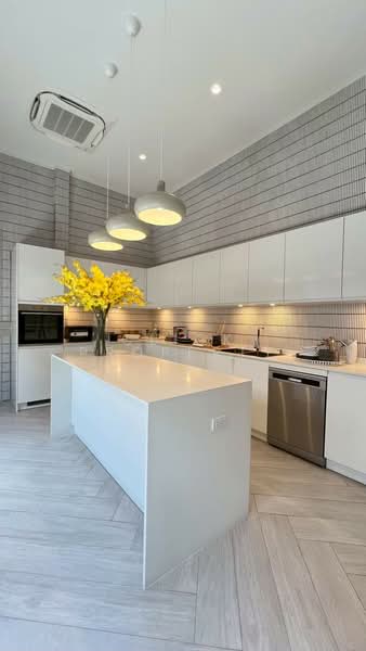 Atelier Residences : อเทลิเยร์ เรสซิเดนซ์, กรุงเทพ, วังทองหลาง, กรุงเทพ, 1,300 ตร.ม., บ้านเดี่ยว ขาย, โดย Click Property, 500353591 - DDproperty.com
