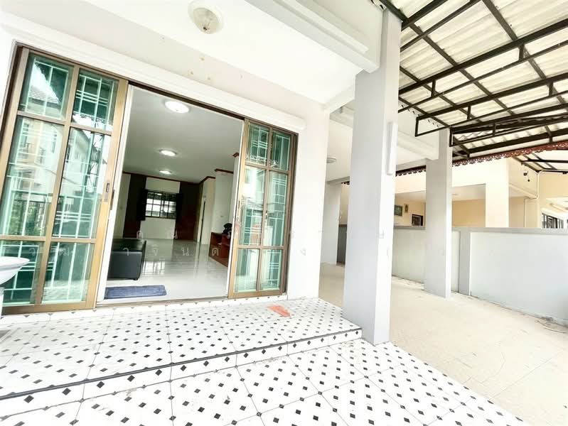 เต็มสิริ พลัส หนองจอก (Tem Siri plus Nong Chok), Bangkok, ถนนเลียบวารี, Nong Chok, Bangkok, 3 Bedrooms, 150 sqm, Semi-Detached House (Twin House) For Sale, by คุณ ภัทรานิษฐ์ วัฒนาจินดาวงศ์ (ไวท์), 500353623 - DDproperty.com
