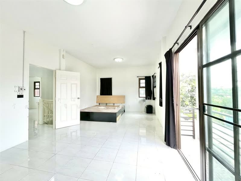 เต็มสิริ พลัส หนองจอก (Tem Siri plus Nong Chok), Bangkok, ถนนเลียบวารี, Nong Chok, Bangkok, 3 Bedrooms, 150 sqm, Semi-Detached House (Twin House) For Sale, by คุณ ภัทรานิษฐ์ วัฒนาจินดาวงศ์ (ไวท์), 500353623 - DDproperty.com