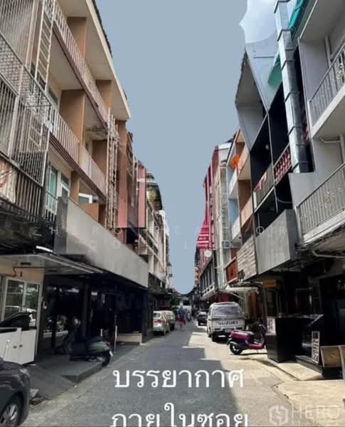 For Rent Shophouse 192 sqm in Phrom Phong Bangkok BRE22908, Bangkok, Khlong Tan Nua, Watthana, Bangkok, , 192 sqm, Shophouse For Rent, by Hero Realtor Co., Ltd., 500353631 - DDproperty.com