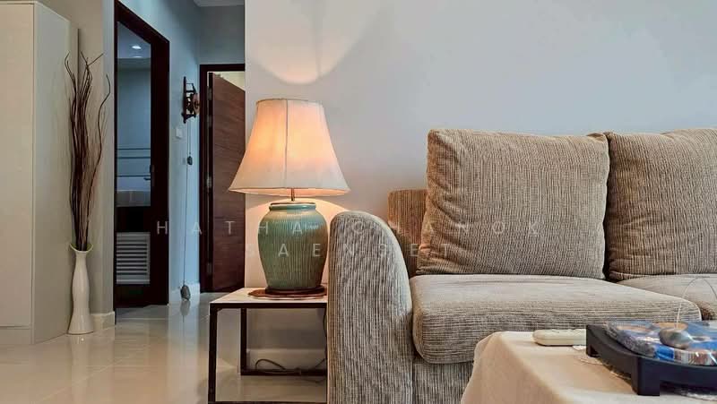 Sukhumvit City Resort, Bangkok, 51 Soi Sukhumvit 11, Khlongtoei Nua, Watthana, Bangkok, 2 Bedrooms, 70 sqm, Condo For Rent, by Hathaichanok Saenset, 500353639 - DDproperty.com