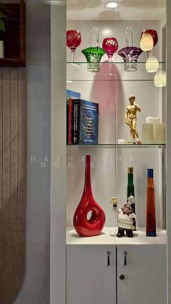 Sukhumvit City Resort, Bangkok, 51 Soi Sukhumvit 11, Khlongtoei Nua, Watthana, Bangkok, 2 Bedrooms, 70 sqm, Condo For Rent, by Hathaichanok Saenset, 500353639 - DDproperty.com