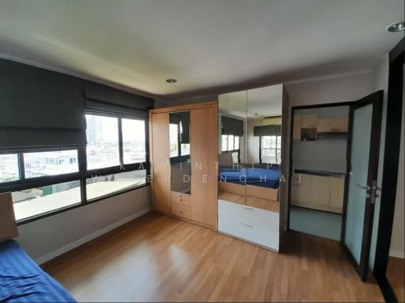 Lumpini Place Narathiwas 24, Bangkok, Sathu Pradit 19 Alley 3, Chong Nonsi, Yan Nawa, Bangkok, 1 Bedroom, 63 sqm, Condo For Rent, by Kawinthip Wisesdenchai, 500353678 - DDproperty.com