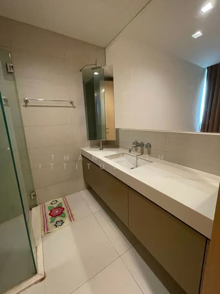 Siri At Sukhumvit, Bangkok, 902 Sukhumvit Road, Phra Kanong, Khlong Toei, Bangkok, 1 Bedroom, 47 sqm, Condo For Rent, by Thananith Ittitulyapong, 500353699 - DDproperty.com