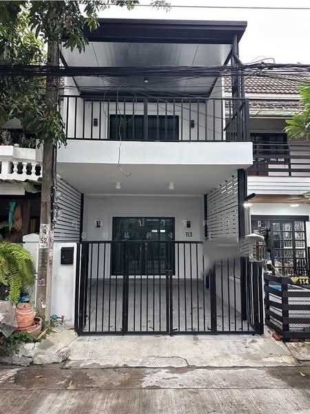 Sinthorn Happyland, Bangkok, Khlong Chan, Bang Kapi, Bangkok, 2 Bedrooms, 90 sqm, Townhouse For Sale, by คุณ ปารดา พลอยแดง (ก้อย), 500353703 - DDproperty.com
