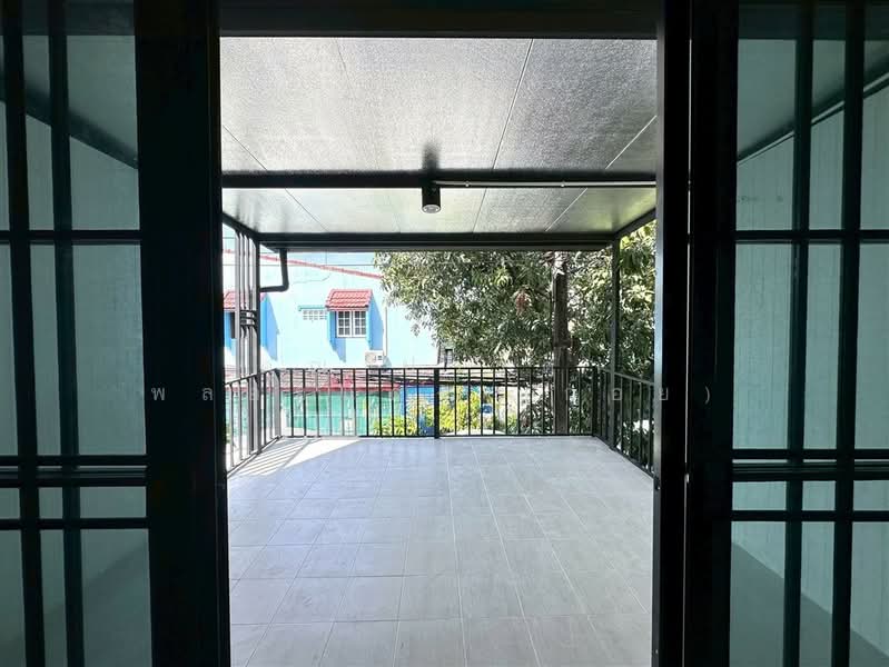 Sinthorn Happyland, Bangkok, Khlong Chan, Bang Kapi, Bangkok, 2 Bedrooms, 90 sqm, Townhouse For Sale, by คุณ ปารดา พลอยแดง (ก้อย), 500353703 - DDproperty.com