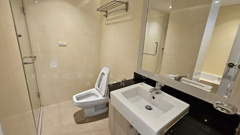 UN Residence, Bangkok, Khlong Tan Nua, Watthana, Bangkok, 3 Bedrooms, 190 sqm, Condo For Rent, by BANGKOK PROPERTY AGENTS, 500353708 - DDproperty.com