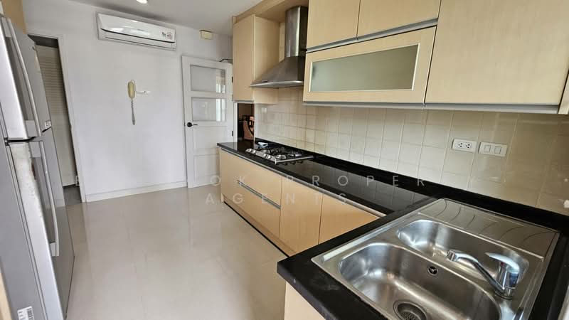 UN Residence, Bangkok, Khlong Tan Nua, Watthana, Bangkok, 3 Bedrooms, 190 sqm, Condo For Rent, by BANGKOK PROPERTY AGENTS, 500353708 - DDproperty.com