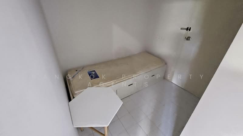 UN Residence, Bangkok, Khlong Tan Nua, Watthana, Bangkok, 3 Bedrooms, 190 sqm, Condo For Rent, by BANGKOK PROPERTY AGENTS, 500353708 - DDproperty.com