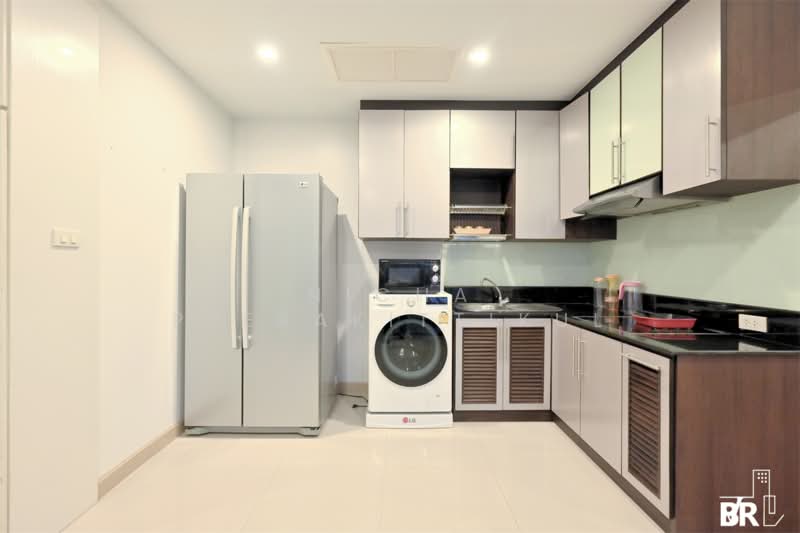 Noble Solo, Bangkok, 988 Thong Lo, Khlong Tan Nua, Watthana, Bangkok, 2 Bedrooms, 108 sqm, Condo For Rent, by Nicha Peerakittikul, 500353726 - DDproperty.com