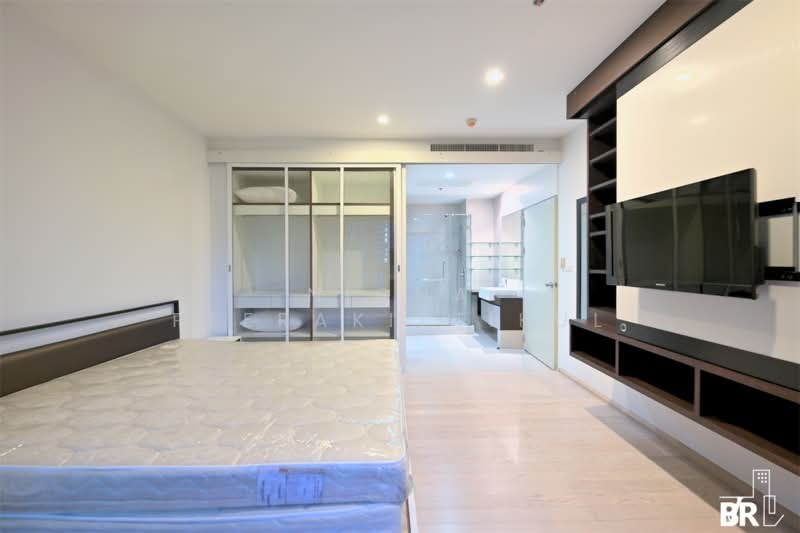 Noble Solo, Bangkok, 988 Thong Lo, Khlong Tan Nua, Watthana, Bangkok, 2 Bedrooms, 108 sqm, Condo For Rent, by Nicha Peerakittikul, 500353726 - DDproperty.com
