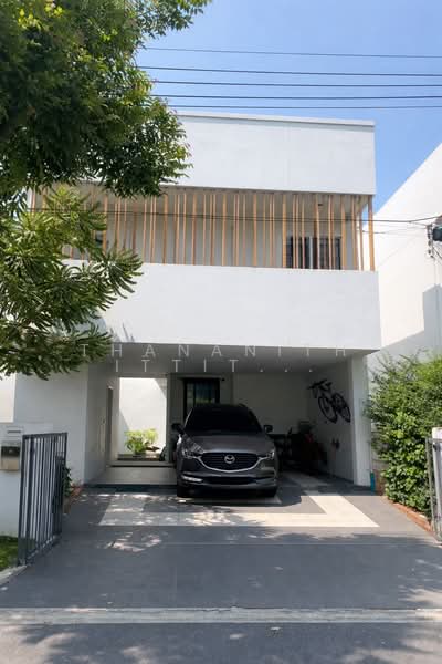 3-BR House, Bangkok, Saphan Sung, Bangkok, 3 Bedrooms, 246 sqm, Single Detached House For Rent, by Thananith Ittitulyapong, 500353727 - DDproperty.com