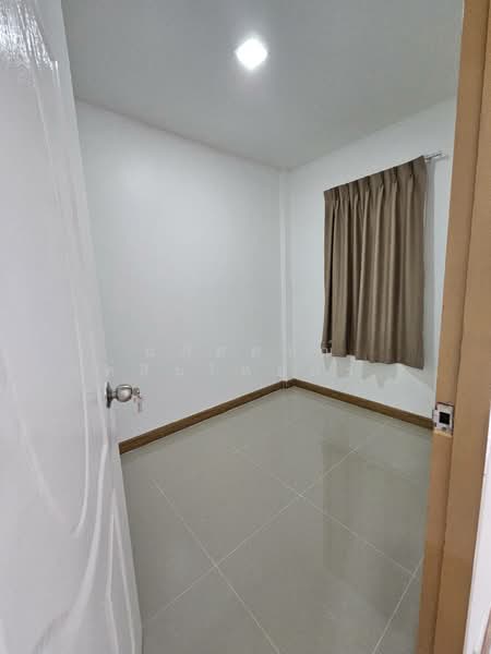 หมู่บ้าน ทาวน์ แอนด์ คันทรี ซ.สังฆสันติสุข16 หนองจอก, กรุงเทพ, สังฆสันติสุข16, กระทุ่มราย, หนองจอก, กรุงเทพ, 80 ตร.ม., ทาวน์เฮ้าส์ ขาย, โดย นภัสศรณ์ วงศ์สินไทยกร (นันท์), 500353745 - DDproperty.com