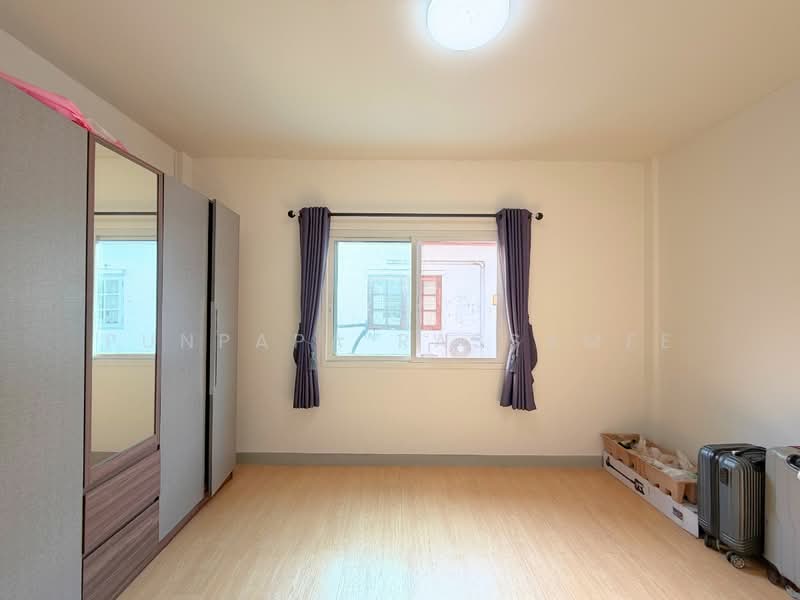 Siriwan-Chuanchom, Nonthaburi, Bang Kruai-Sai Noi Road, Bang Bua Thong, Nonthaburi, 3 Bedrooms, 90 sqm, Townhouse For Sale, by Punpapa Rassamee, 500353801 - DDproperty.com