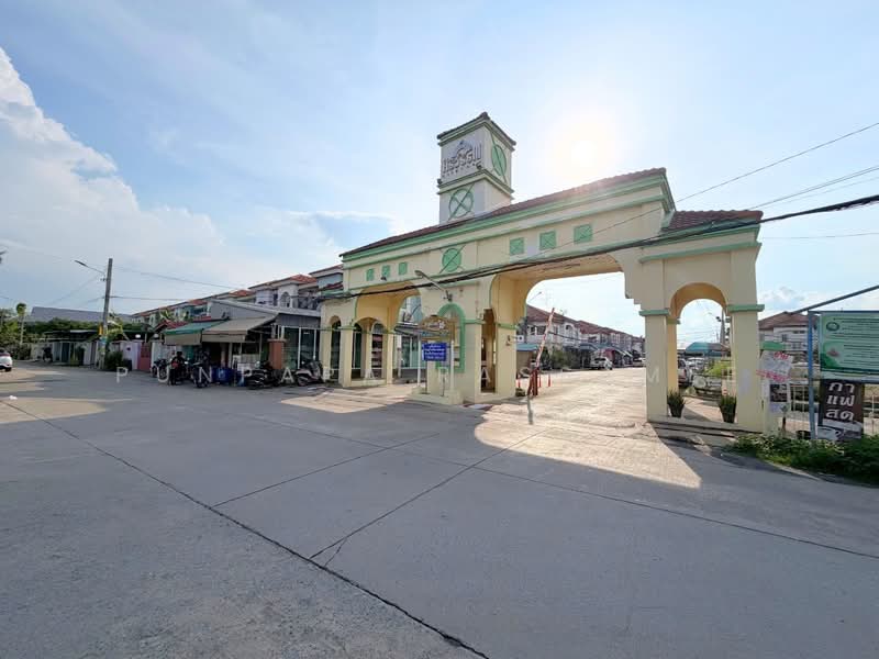 Siriwan-Chuanchom : ศิริวรรณ-ชวนชม, นนทบุรี, ถนนบางกรวย-ไทรน้อย, บางบัวทอง, นนทบุรี, 90 ตร.ม., ทาวน์เฮ้าส์ ขาย, โดย Punpapa Rassamee, 500353801 - DDproperty.com
