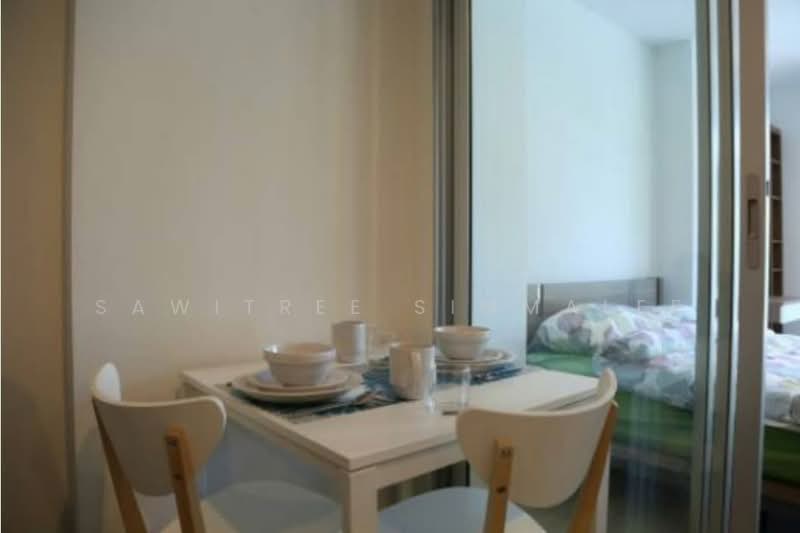 Rhythm Sathorn-Narathiwas, Bangkok, 651 Naradhiwas Rajanagarindra Road, Thung Maha Mek, Sathon, Bangkok, 1 Bedroom, 38 sqm, Condo For Rent, by Sawitree Simmalee, 500353811 - DDproperty.com