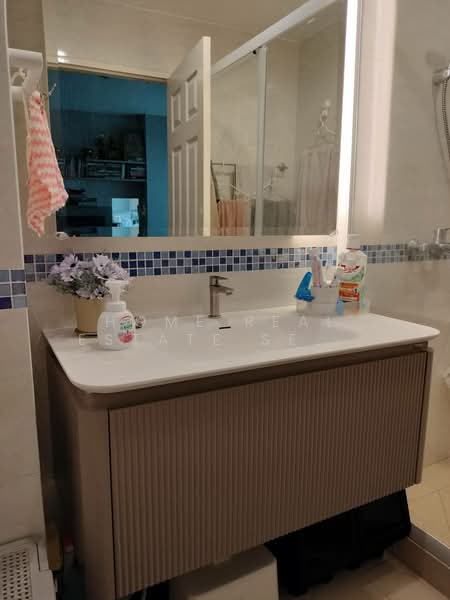 Life @ Phahon-Ari, Bangkok, 1415 Phaholyothin Road, Samsen Nai, Phaya Thai, Bangkok, 1 Bedroom, 41 sqm, Condo For Sale, by HOME Real Estate Service, 500353827 - DDproperty.com
