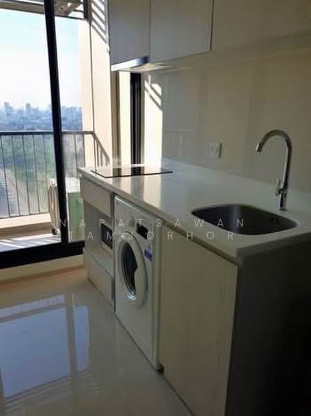 Life Asoke, Bangkok, Asoke-Dindang Road, Bang Kapi, Huai Khwang, Bangkok, 1 Bedroom, 30 sqm, Condo For Sale, by Napatsawan Tamjorhor, 500353925 - DDproperty.com