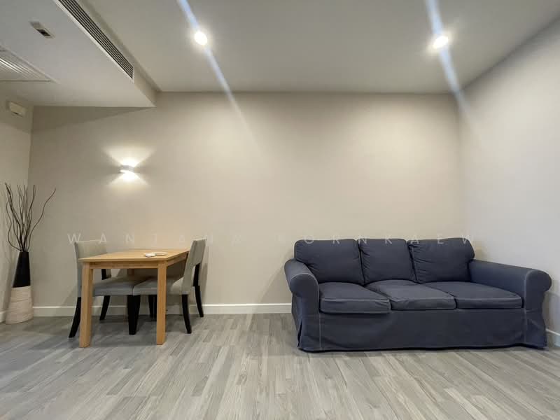 The Room BTS Wongwianyai, Bangkok, 44 KrungThonBuri Road, Khlong Ton Sai, Khlong San, Bangkok, 1 Bedroom, 48 sqm, Condo For Rent, by Wantana Kornkaew, 500354005 - DDproperty.com
