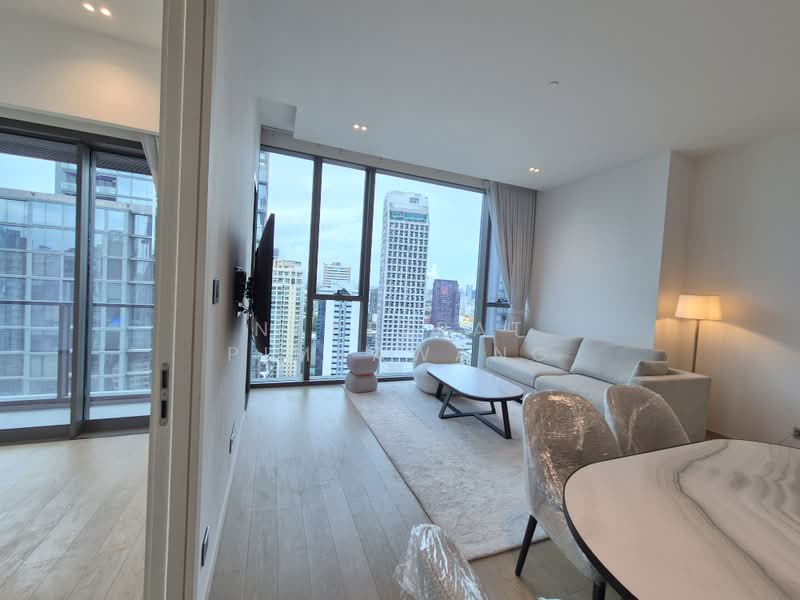 The Strand Thonglor, Bangkok, 36 Soi Sukhumvit 55, Khlong Tan Nua, Watthana, Bangkok, 1 Bedroom, 95 sqm, Condo For Rent, by Nareerat Pimsawang, 500354011 - DDproperty.com
