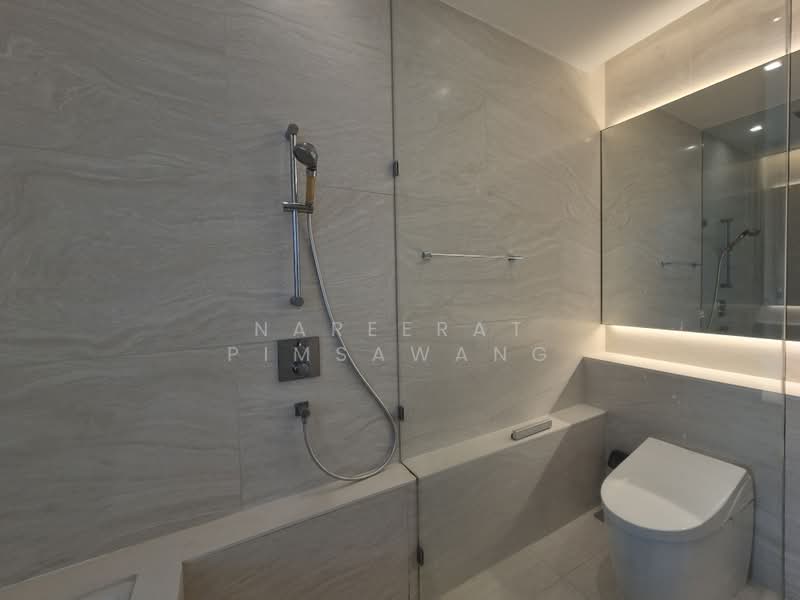 The Strand Thonglor, Bangkok, 36 Soi Sukhumvit 55, Khlong Tan Nua, Watthana, Bangkok, 1 Bedroom, 95 sqm, Condo For Rent, by Nareerat Pimsawang, 500354011 - DDproperty.com