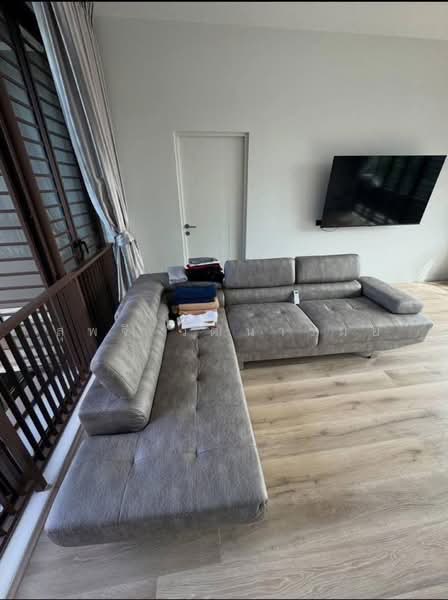 Burasiri Krungthep Kreetha, Bangkok, 95 Soi Pracha Ruam Chai, Hua Mak, Bang Kapi, Bangkok, 4 Bedrooms, 300 sqm, Single Detached House For Rent, by Supajee Wattanarom, 500354018 - DDproperty.com
