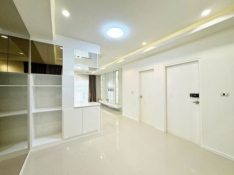 Baan Klang Muang Suanluang, Bangkok, On Nut Road, Dok Mai, Prawet, Bangkok, 3 Bedrooms, 178 sqm, Townhouse For Sale, by HOME Real Estate Service, 500354054 - DDproperty.com