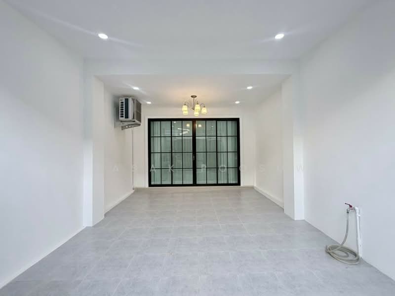 undefined, Chon Buri (Pattaya), Nong Pru, Bang Lamung (Pattaya), Chon Buri (Pattaya), 2 Bedrooms, 93 sqm, Townhouse For Sale, by Nattasak Poosuwan, 500354128 - DDproperty.com