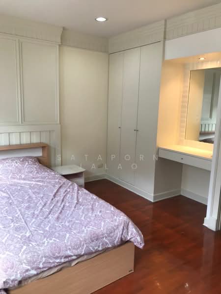 Baan Klang Krung Thonglor, Bangkok, 55 Soi Sukhumvit 55, Khlong Tan Nua, Watthana, Bangkok, 4 Bedrooms, 350 sqm, Townhouse For Rent, by Sataporn Jalao, 500354152 - DDproperty.com