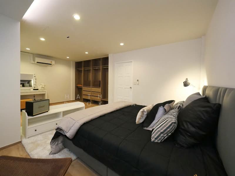 3-BR Townhouse, Bangkok, Khlong Tan Nua, Watthana, Bangkok, 3 Bedrooms, 150 sqm, Townhouse For Sale, by Hathairat Rookphan , 500354222 - DDproperty.com