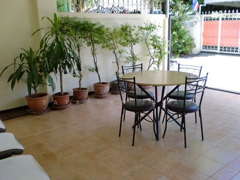 5-BR House, Bangkok, Praborommaharatchawang, Phra Nakhon, Bangkok, 5 Bedrooms, 694 sqm, Single Detached House For Sale, by Sataporn Jalao, 500354257 - DDproperty.com