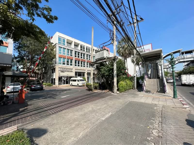 ทาวน์เฮ้าส์ 8-ห้องนอน, กรุงเทพ, คลองต้นไทร, คลองสาน, กรุงเทพ, 320 ตร.ม., ทาวน์เฮ้าส์ ให้เช่า, โดย Sataporn Jalao, 500354272 - DDproperty.com