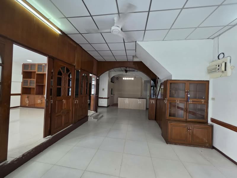 Charan sanitwong soi 12, Bangkok, จรัญสนิทวงศ์, Wat Tha Pra, Bangkok Yai, Bangkok, 7 Bedrooms, 480 sqm, Townhouse For Rent, by จิตราภรณ์ พิมพ์จันทร์, 500354280 - DDproperty.com