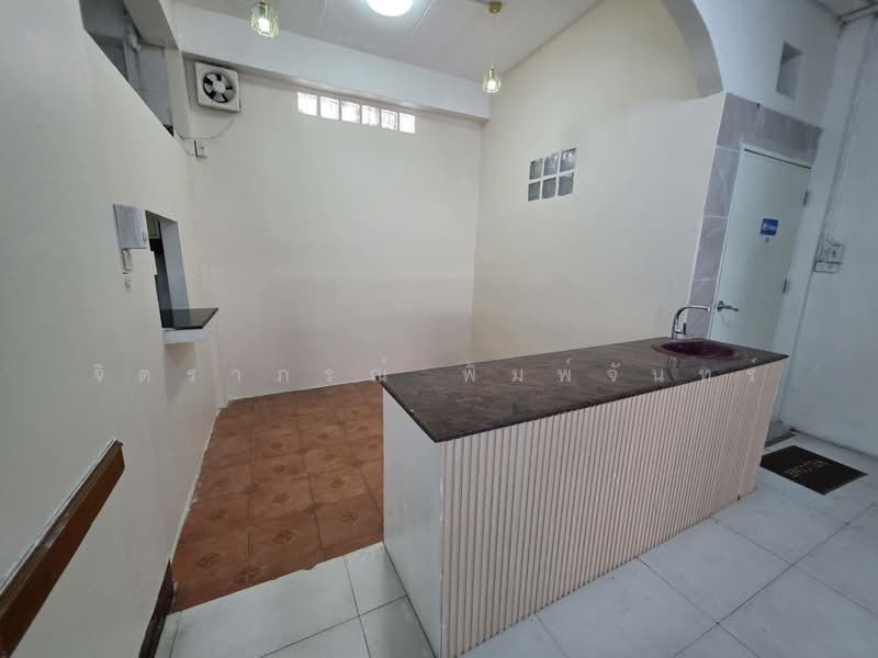 Charan sanitwong soi 12, Bangkok, จรัญสนิทวงศ์, Wat Tha Pra, Bangkok Yai, Bangkok, 7 Bedrooms, 480 sqm, Townhouse For Rent, by จิตราภรณ์ พิมพ์จันทร์, 500354280 - DDproperty.com