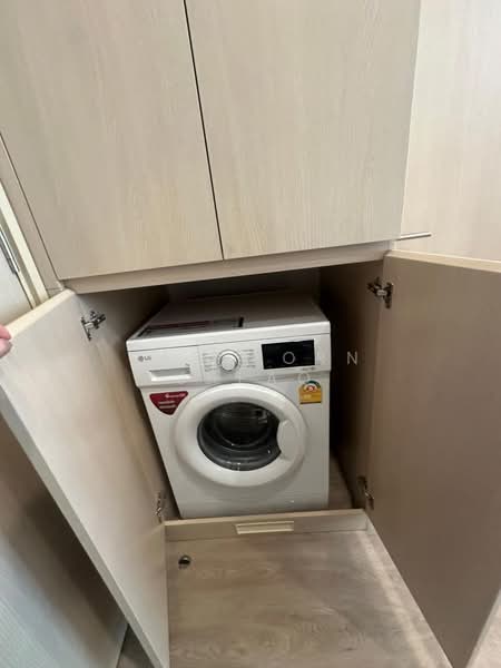Noble State 39, Bangkok, 35 Soi Sukhumvit 39, Khlong Tan Nua, Watthana, Bangkok, 1 Bedroom, 34 sqm, Condo For Rent, by Sataporn Jalao, 500354298 - DDproperty.com