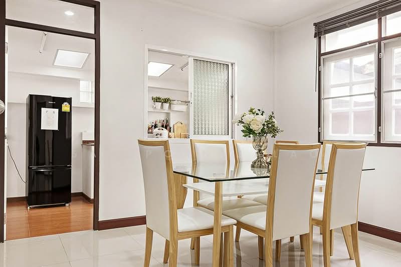 5-BR House, Bangkok, Huai Khwang, Bangkok, 5 Bedrooms, 400 sqm, Single Detached House For Rent, by Sataporn Jalao, 500354319 - DDproperty.com