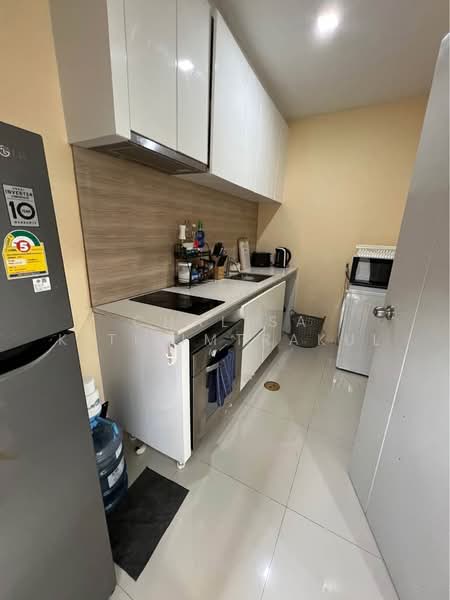 4-BR Townhouse, Chon Buri (Pattaya), Nong Pru, Bang Lamung (Pattaya), Chon Buri (Pattaya), 4 Bedrooms, 220 sqm, Townhouse For Rent, by Chalisa Kitilimtrakul, 500354356 - DDproperty.com