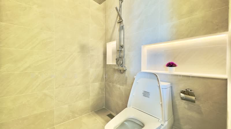 New 5+1 Bed Luxury Villa Near Maprachan Lake for Rent Only 180k 440 Sqm, Chon Buri (Pattaya), Pornprapanimit Road, Bang Lamung, Bang Lamung (Pattaya), Chon Buri (Pattaya), 5 Bedrooms, 407 sqm, Villa For Rent, by Siwas Thepphabut, 500354362 - DDproperty.com